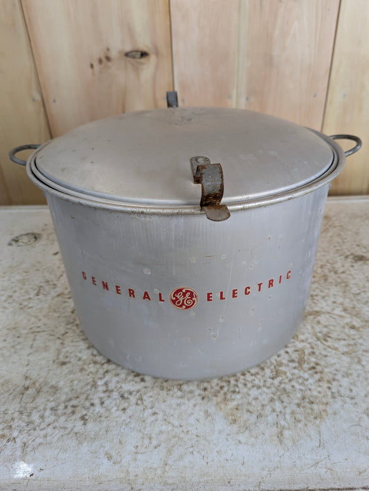 Vintage GE Aluminum Pot with Lid for Washing Machine