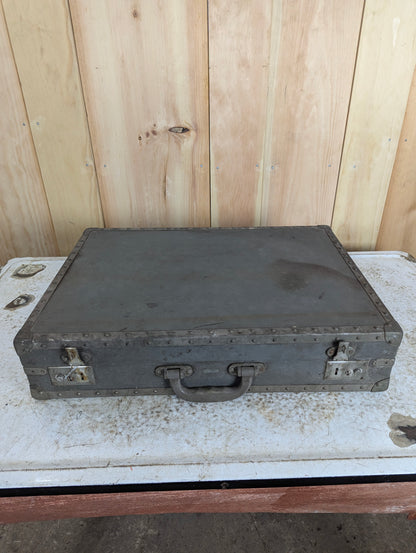 Briefcase
