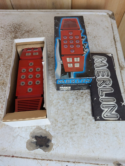 Vintage Merlin Electronic Handheld Game