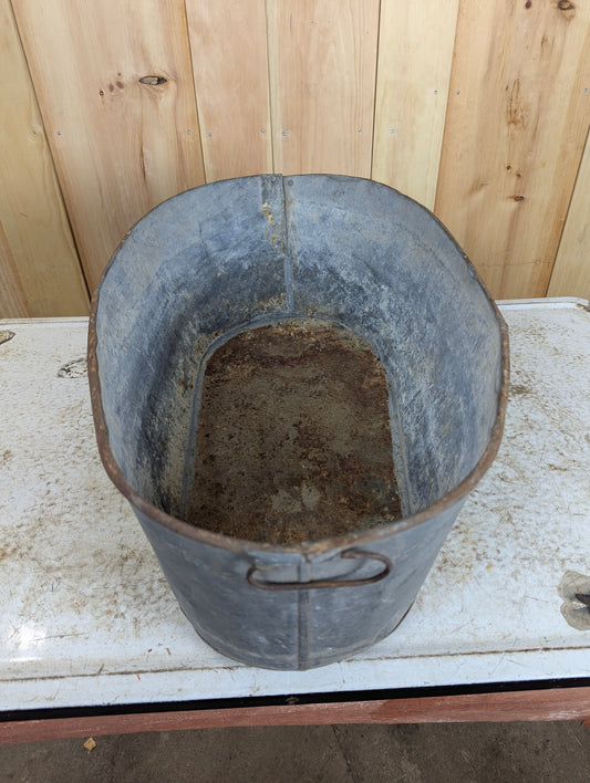 Antique McClary’s Baby Galvanized Tin Bathtub