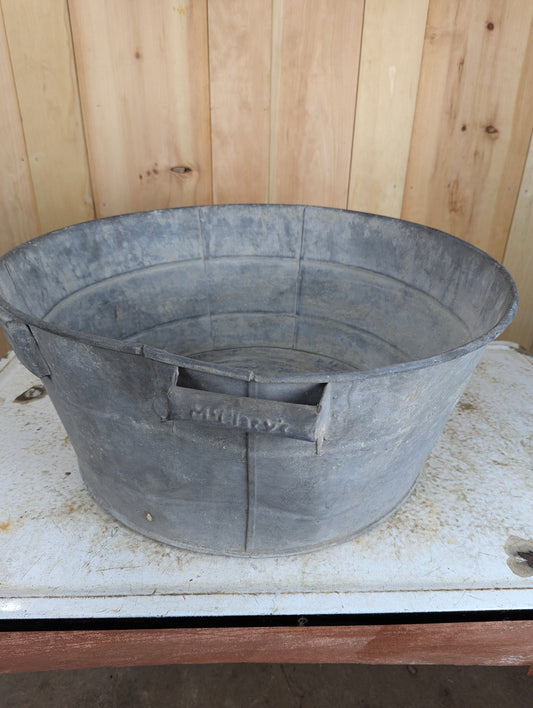 Vintage McClary’s #3 Galvanized Round Washtub
