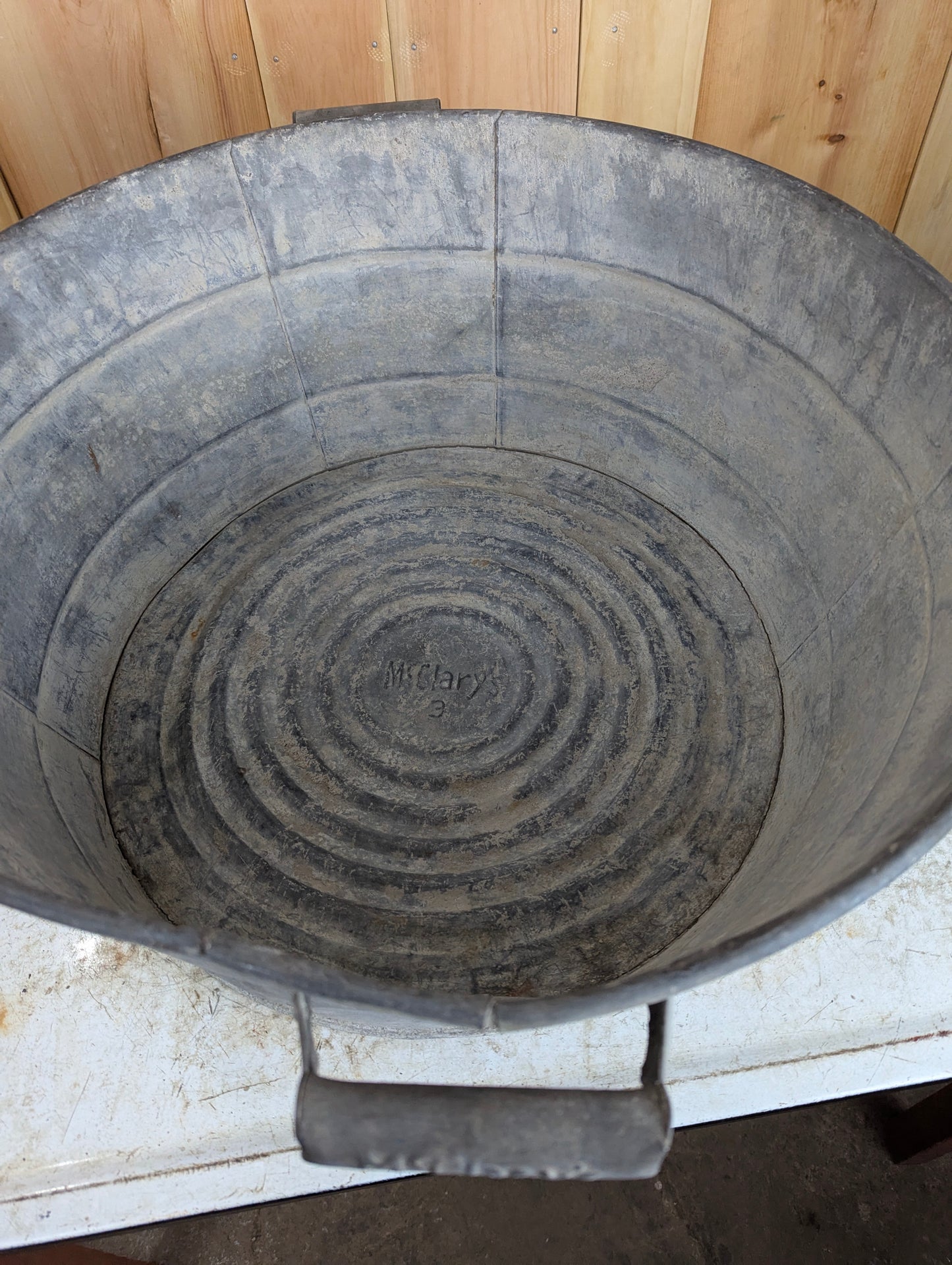 Vintage McClary’s #3 Galvanized Round Washtub
