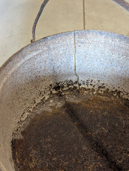 Antique Cracked 40 Gallon Cast Iron Syrup Pot Kettle