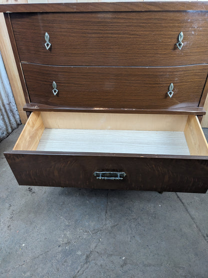 Retro 4 Drawer Dresser