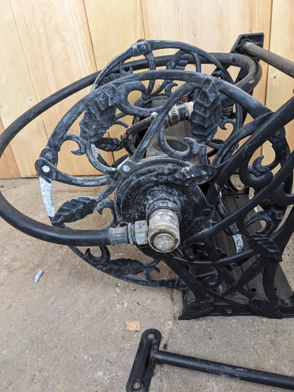 Metal Garden Hose Wheel with Bracket