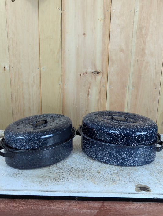 2 Enamelware Roast Pans