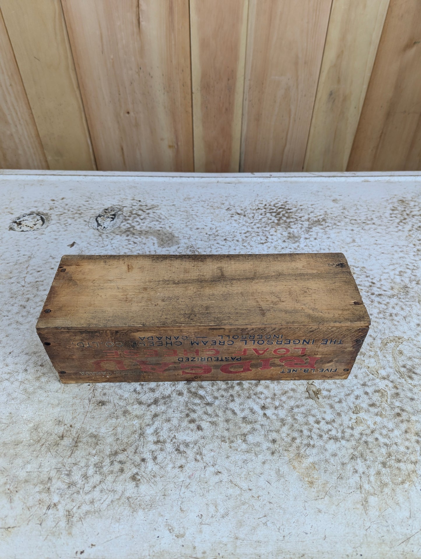 Vintage Rideau Cream Cheese Wooden Box