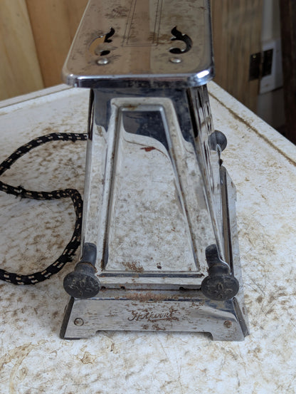 Antique 1920s Art Deco Hotpoint Toaster