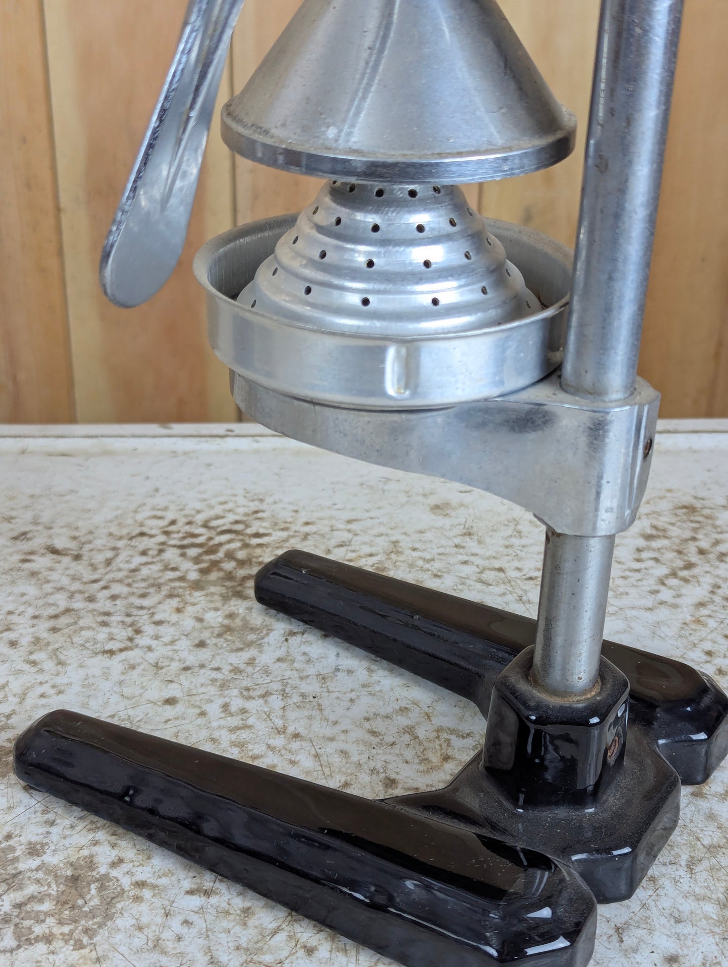 Vintage Commercial Cast Iron Manual Lever Citrus Juicer