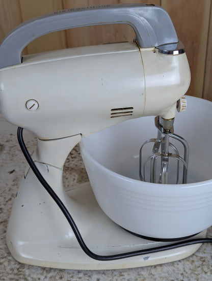 Vintage Hamilton Beach Model H Standard Mixer with Bowl