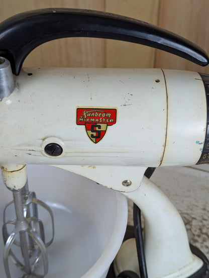 Vintage Sunbeam Model 9 Mixmaster