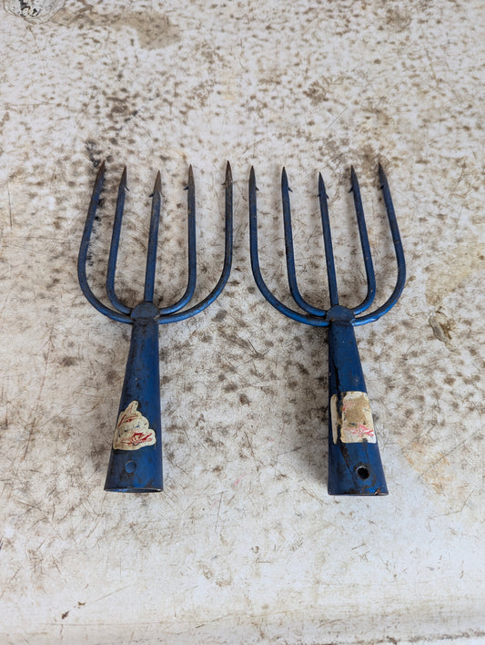 Vintage Metal Shurkatch Fishing Spears Eel Frog Gigs