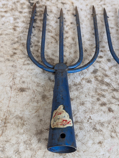 Vintage Metal Shurkatch Fishing Spears Eel Frog Gigs