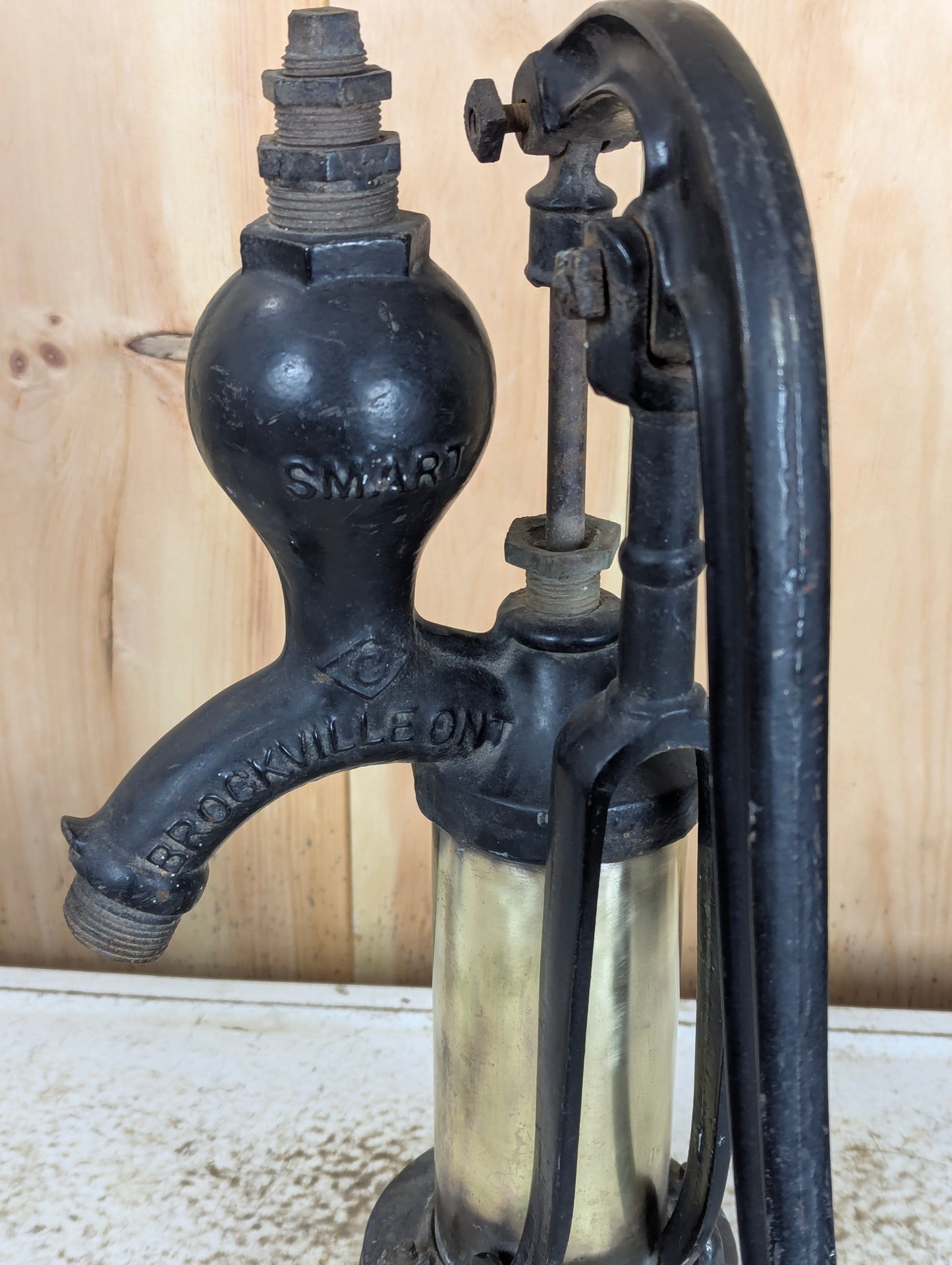 Vintage Cast Iron Brass Cylinder Smart Co. Water Pump Brockville