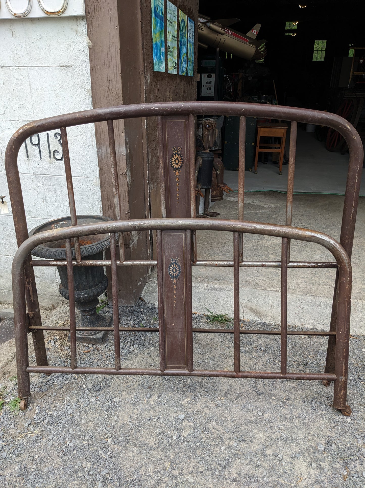 Vintage Rustic Metal  Double Bed Frame - No Rails