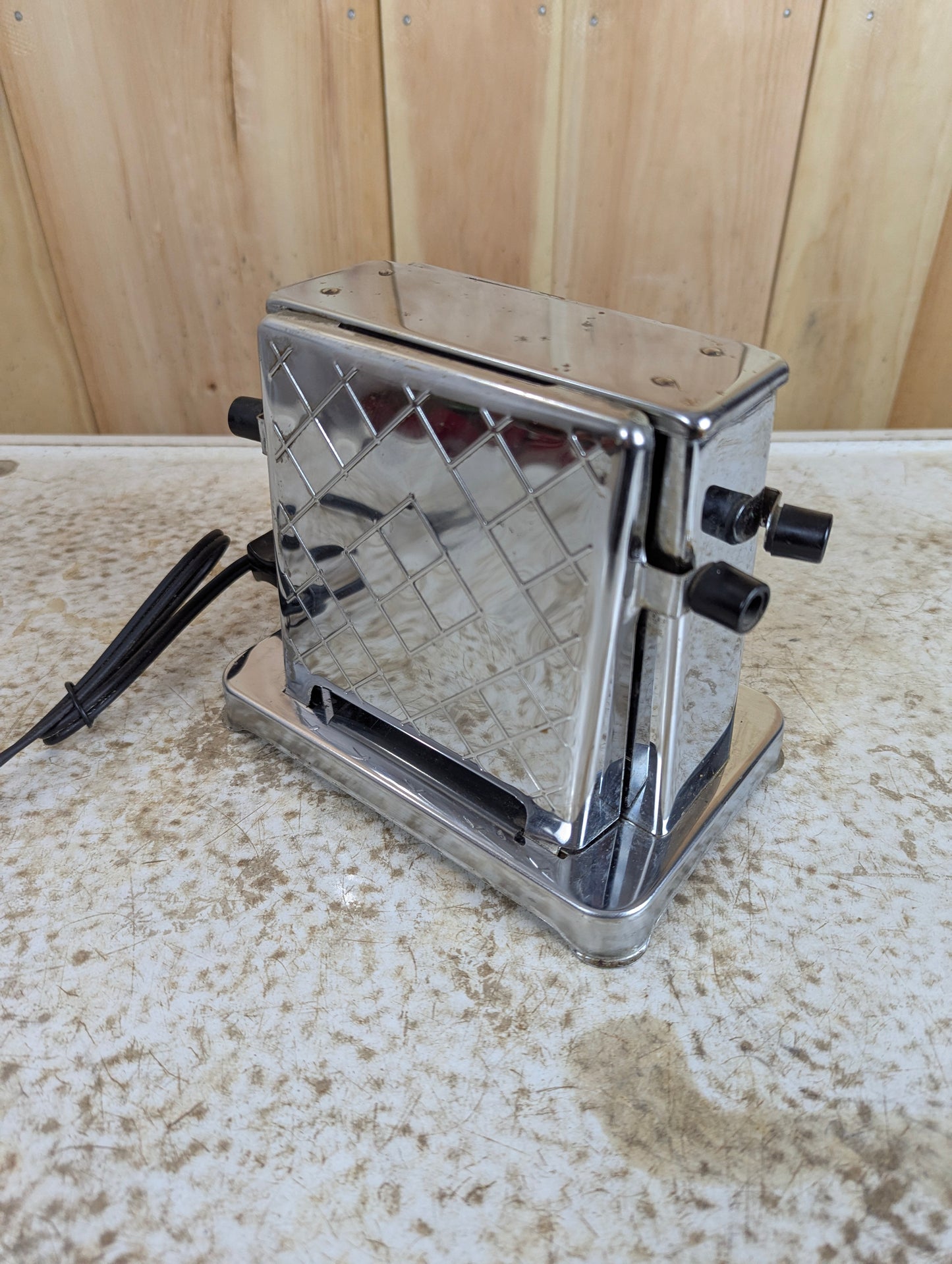 1930’s Vintage Toastess Toaster Model 202