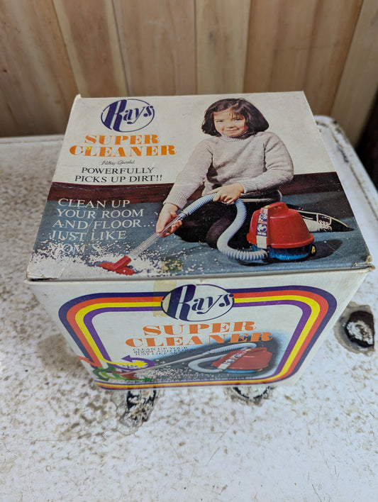 1970’s Vintage Ray’s Super Cleaner Vacuum