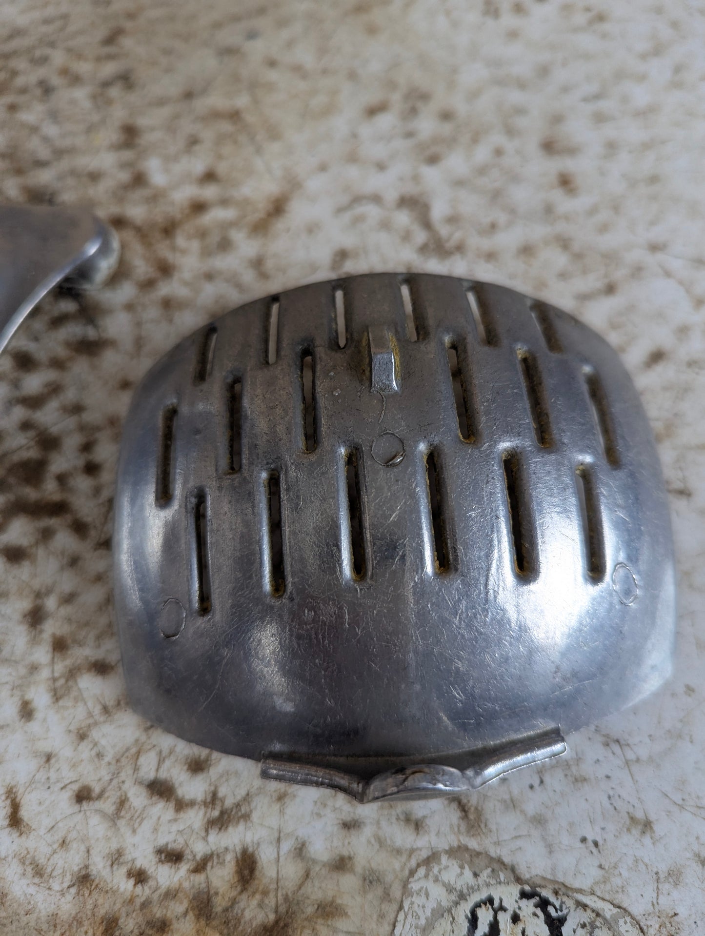 Vintage Wear Ever Aluminum Manual Citrus Juicer
