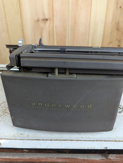 1952 Standard Underwood Typewriter Serial #5-7202883