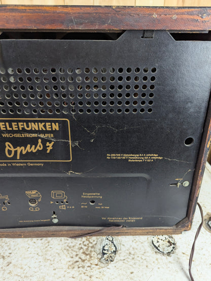 1950’s Vintage Telefunken Opus 7 Tube Radio - Works, but Needs Servicing