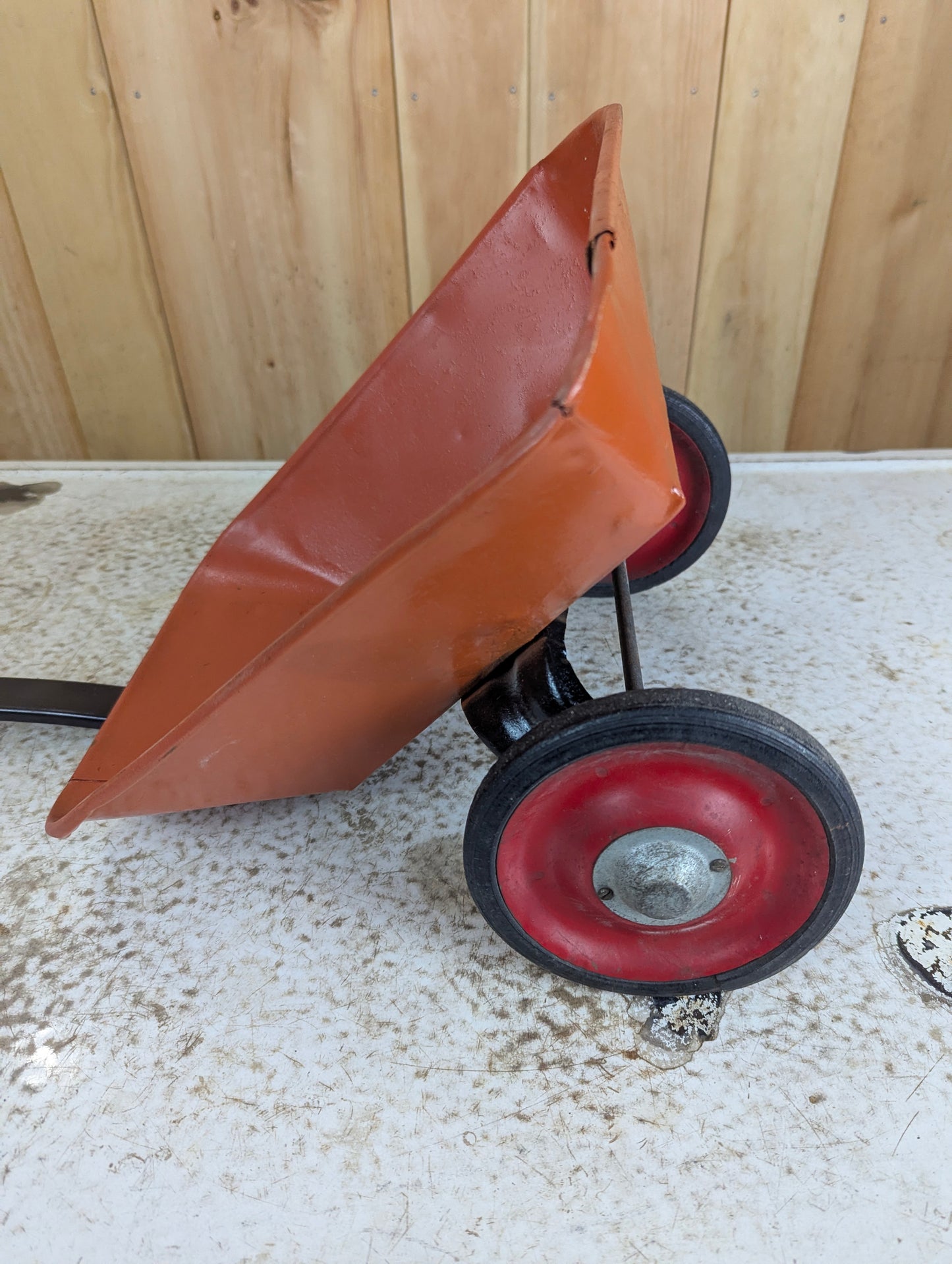 Vintage Power Trac Pedal Car Tractor With Attachable Wagon
