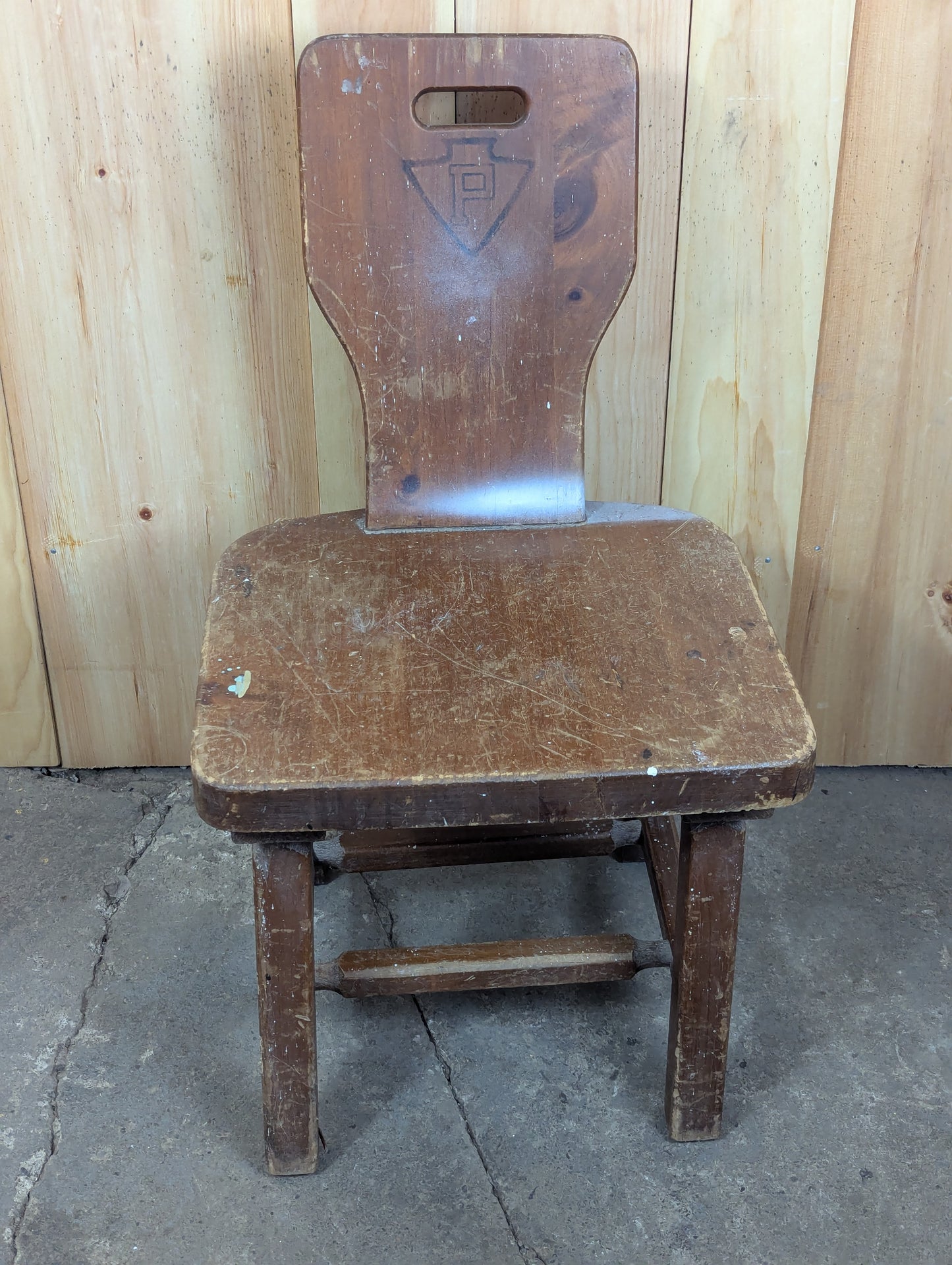 Vintage Rustic Pine Country Camp Lodge Chair