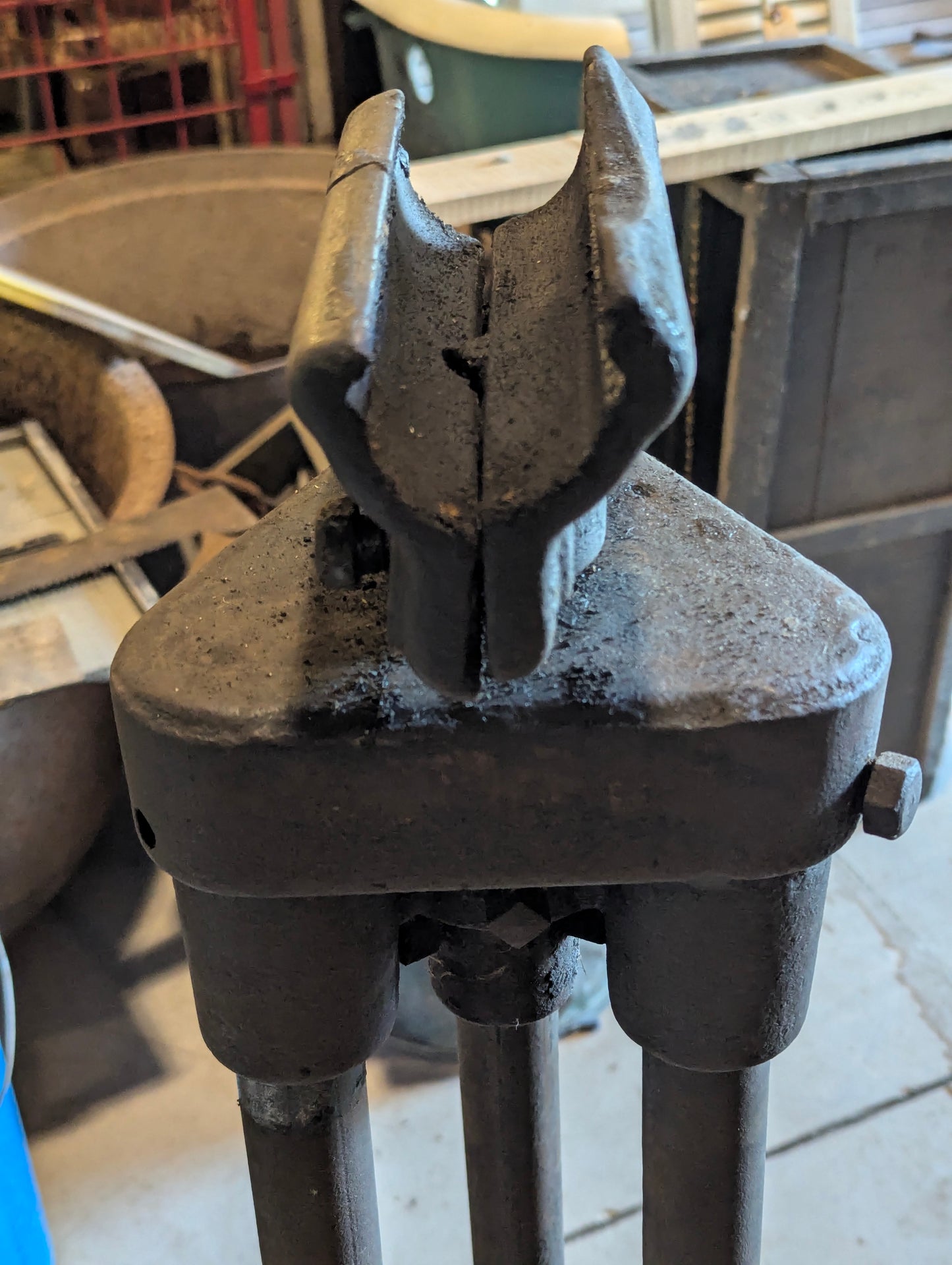Champion 400 Forge Blower Stand