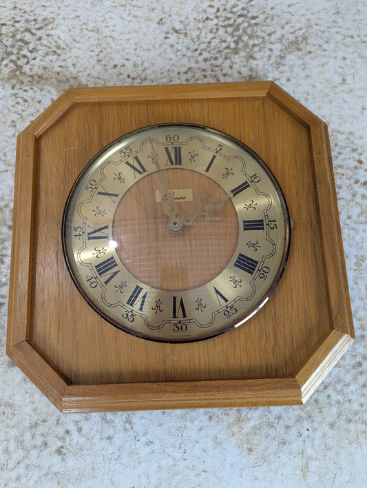 Battery Operated Wall Clock