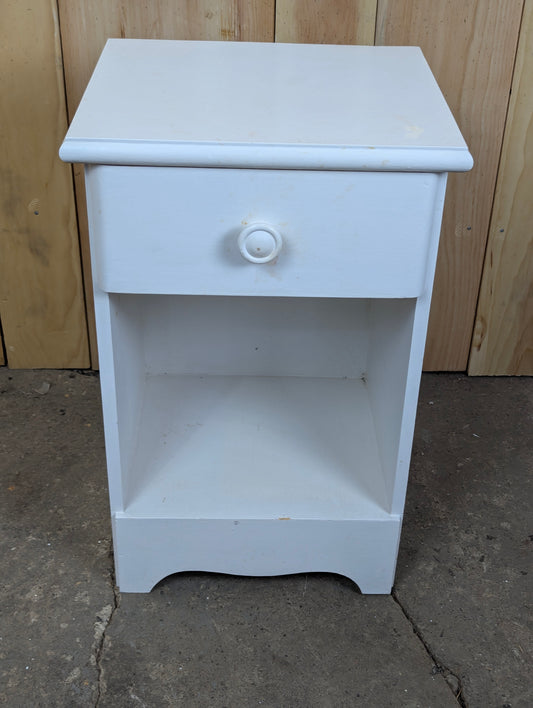 White Painted Night Bedside Stand