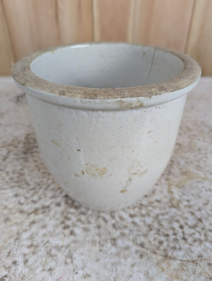 Vintage Rounded Crock