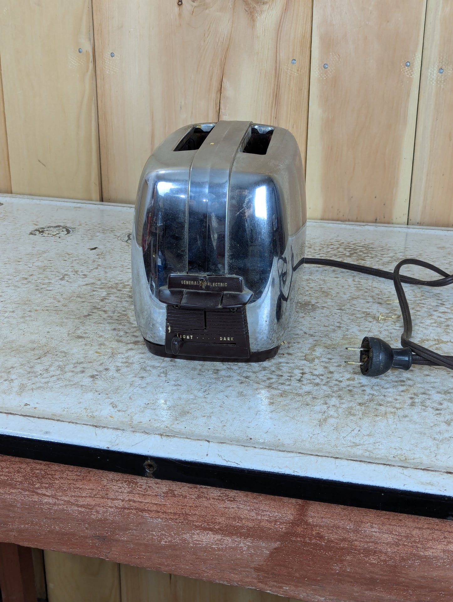 Vintage General Electric 2-Slice Toaster