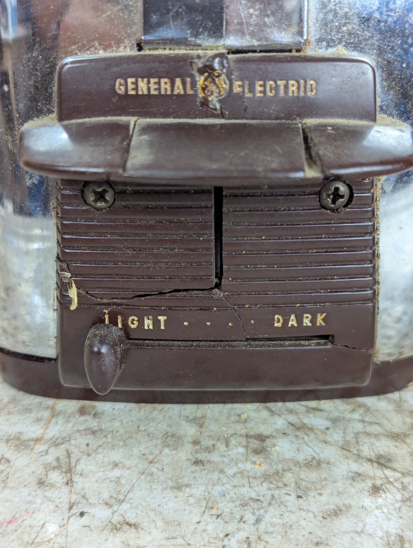 Vintage General Electric 2-Slice Toaster
