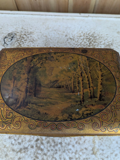 Antique MacFarlane Lang & Co Biscuits & Cakes Tin