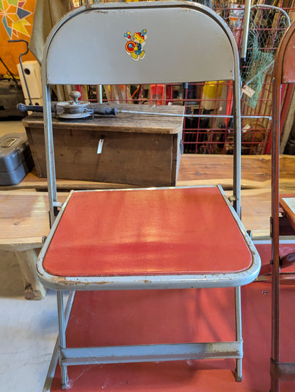 Vintage Metal Kid’s Folding Table with 4 Chairs