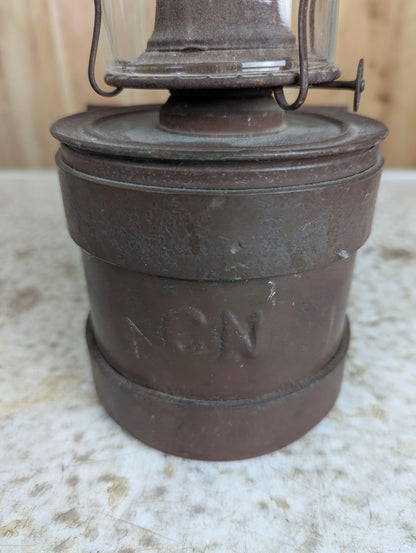 Vintage CN Wall Mounted Oil Lamp