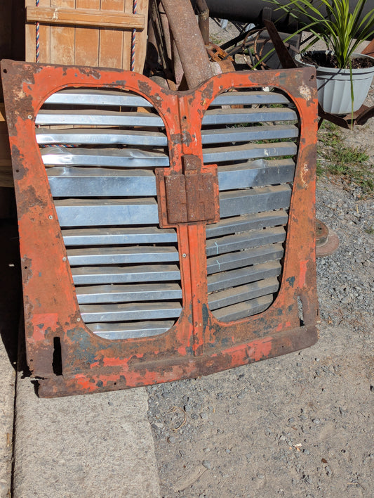 1948 International Harvester Metro Van Grill