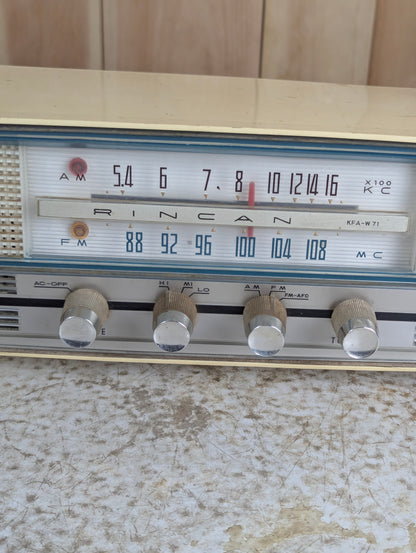 1960’s Vintage Rincan Model KFA-W71 AM FM Radio