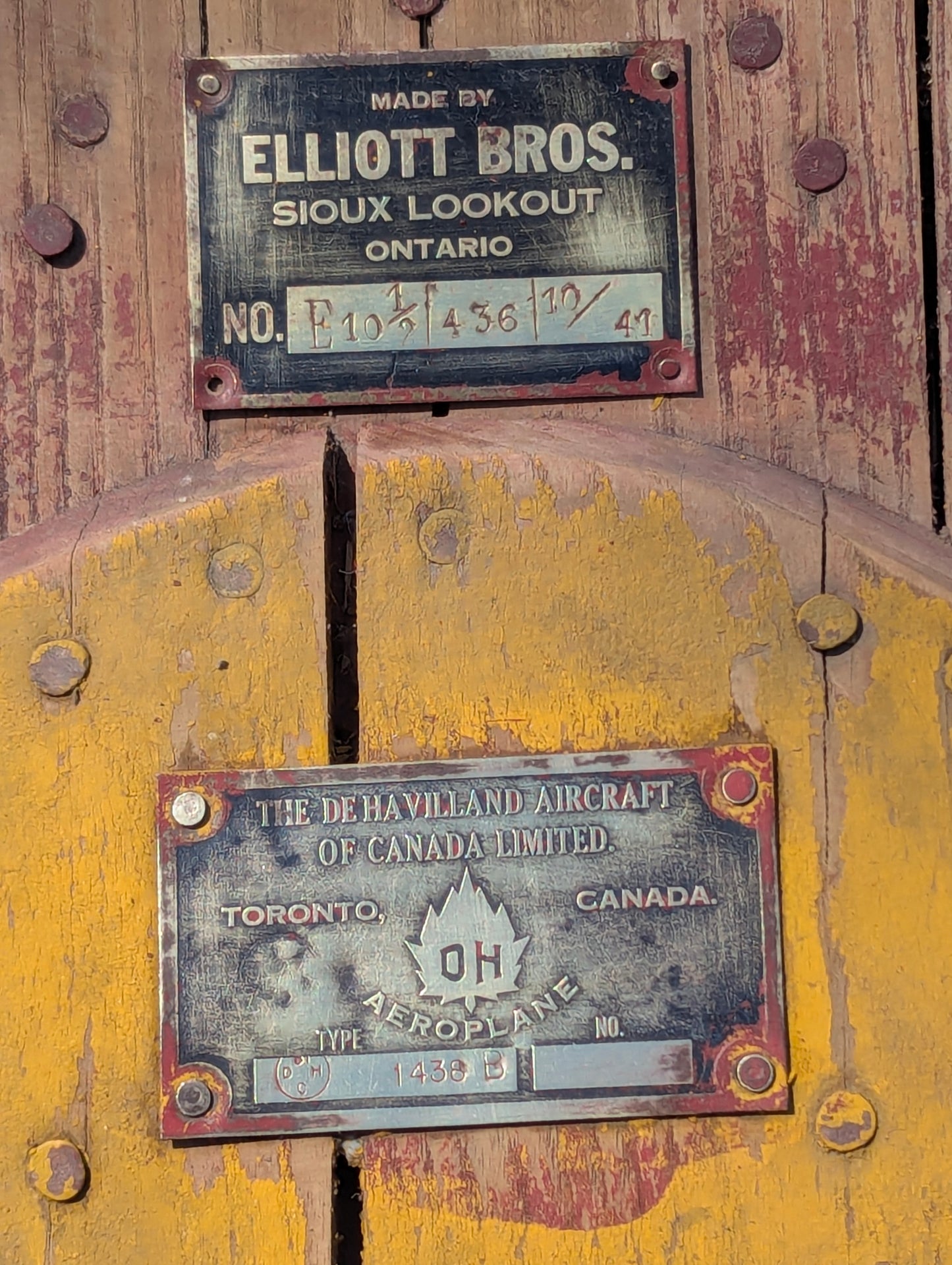 Vintage Pair of Elliott Bros Airplane Skis