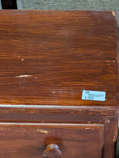 Vintage Wooden 4-Drawer Dresser with Wooden Knobs