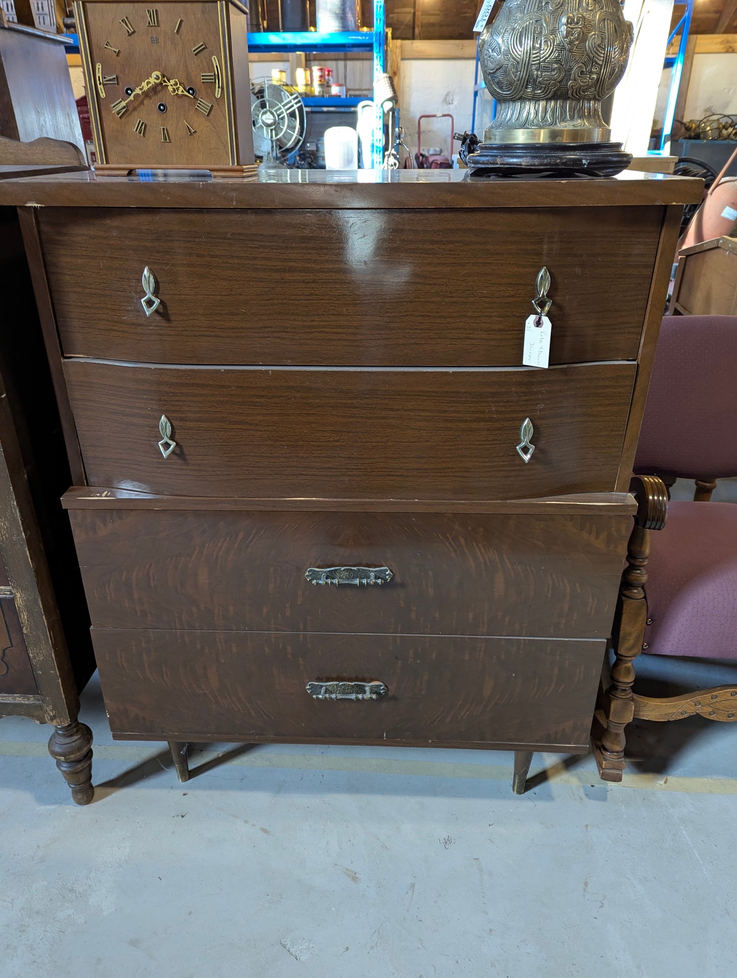 Retro 4 Drawer Dresser