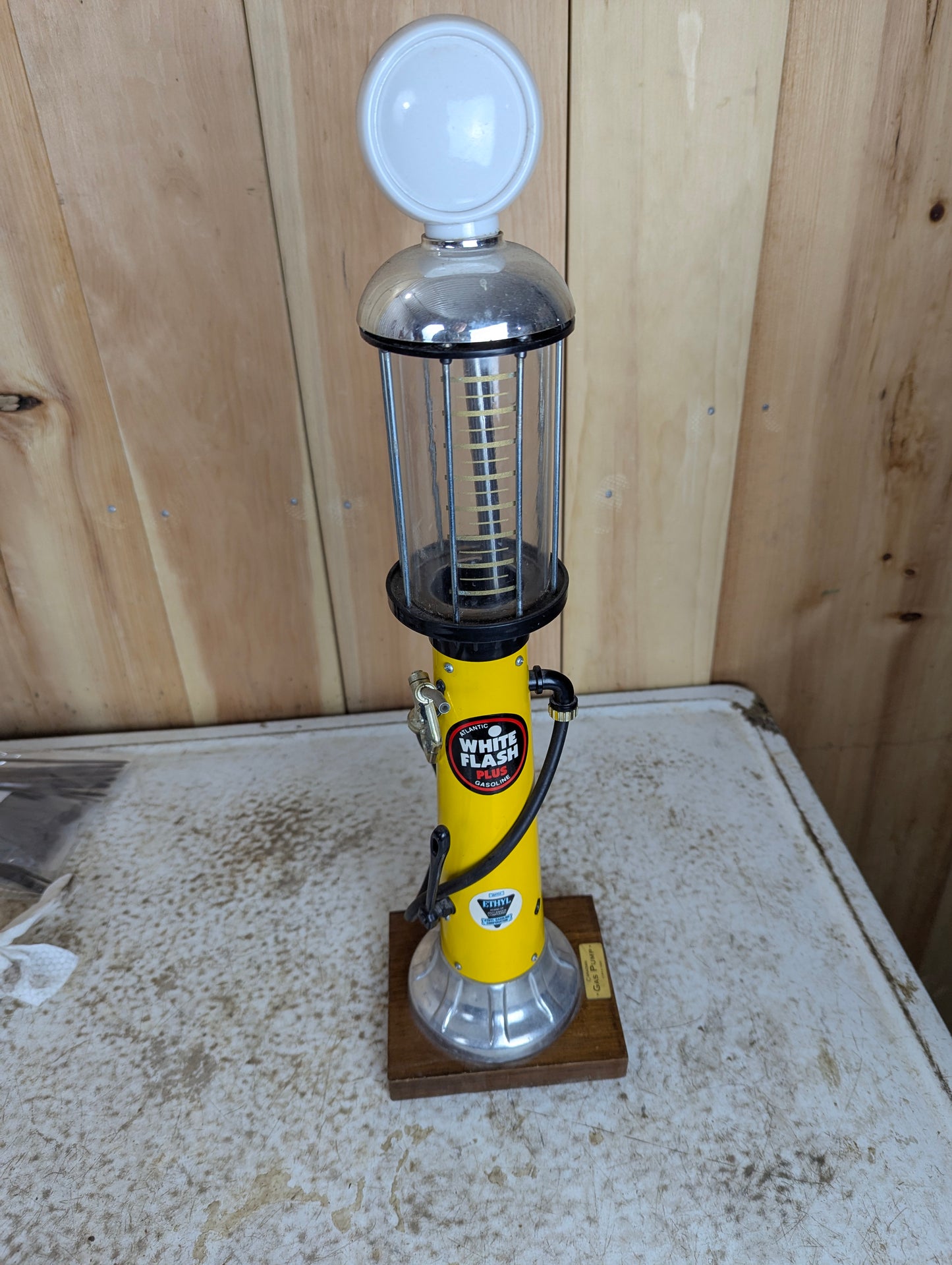 Replica Atlantic White Flash Gas Pump Drink Dispenser