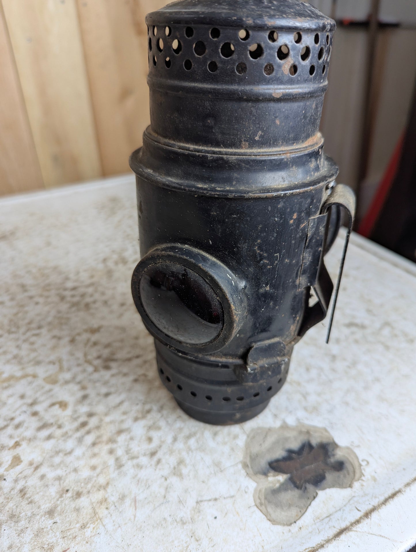 Antique E.T. Wright Railroad Utility Oil Lamp
