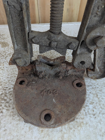 Vintage Hollands Pipe Vise