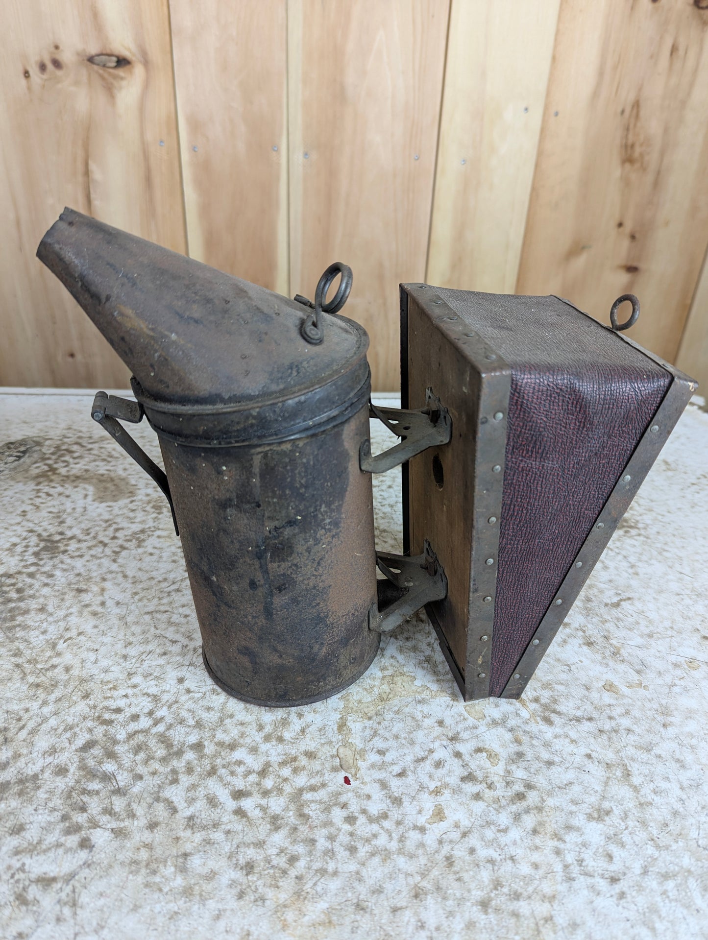 Antique Woodman Bingham Bee Smoker
