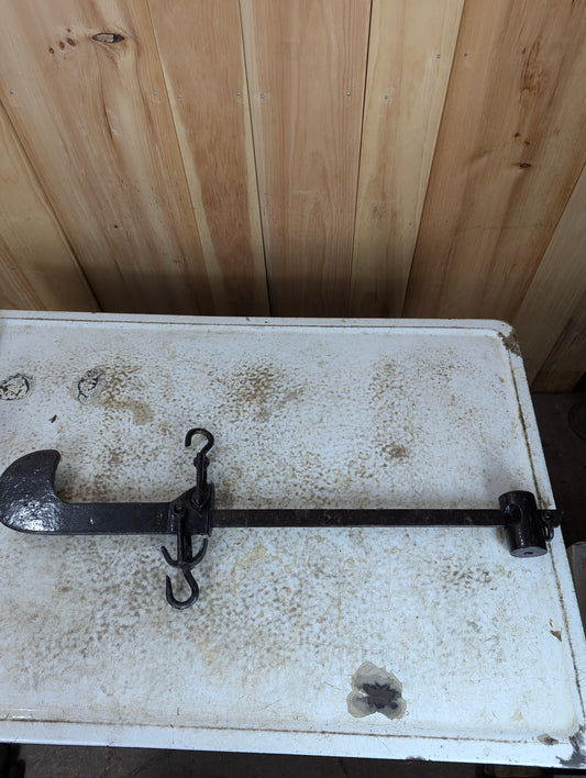 Vintage 100 lb Hanging Balance Beam Scale