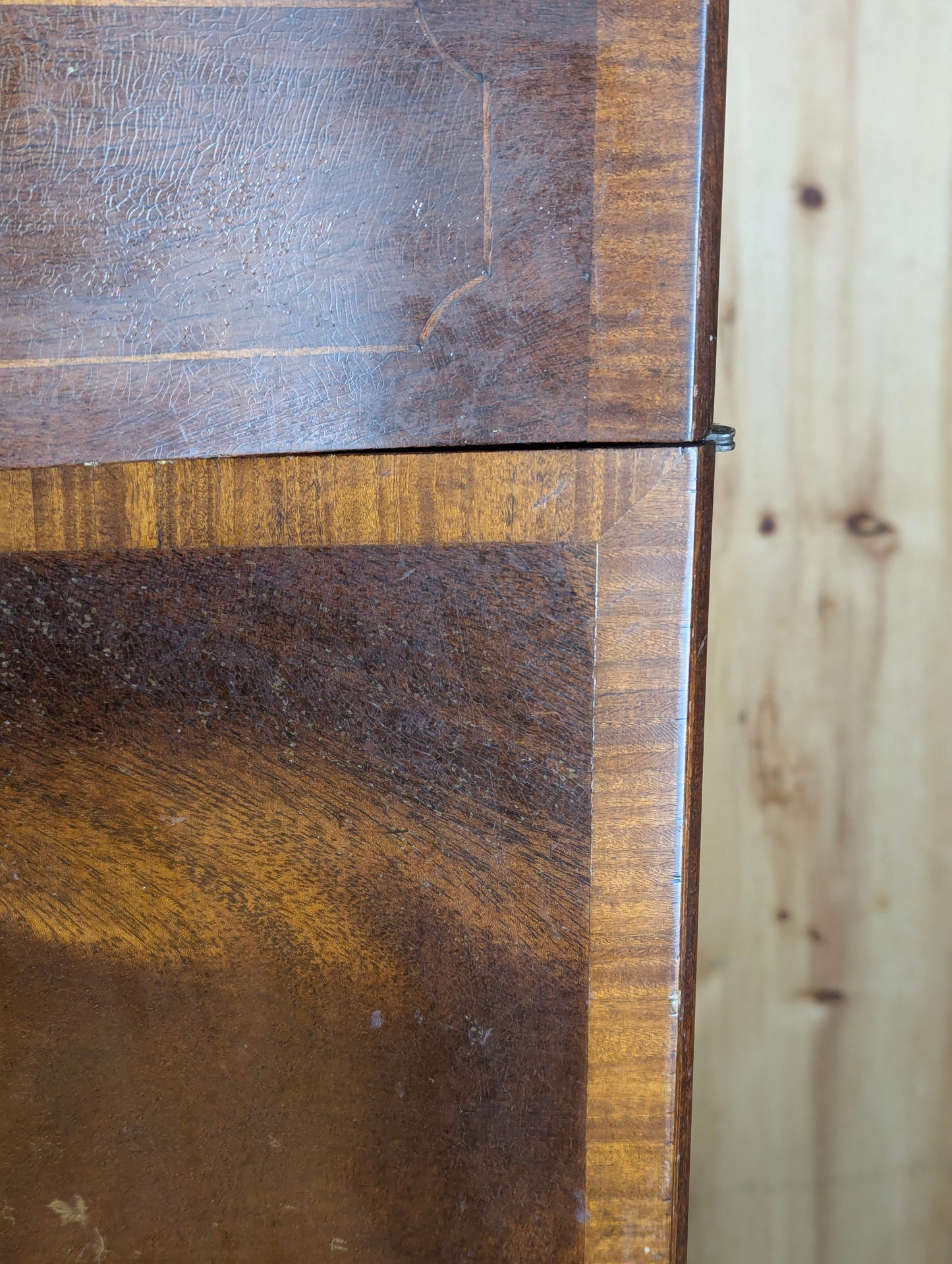 Vintage Art Deco End Table