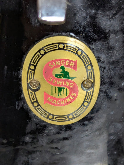 Singer NL-K Table Top Sewing Machine with Wooden Cover