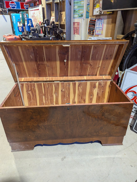 Vintage Kennebec Art Deco Style Waterfall Cedar Chest