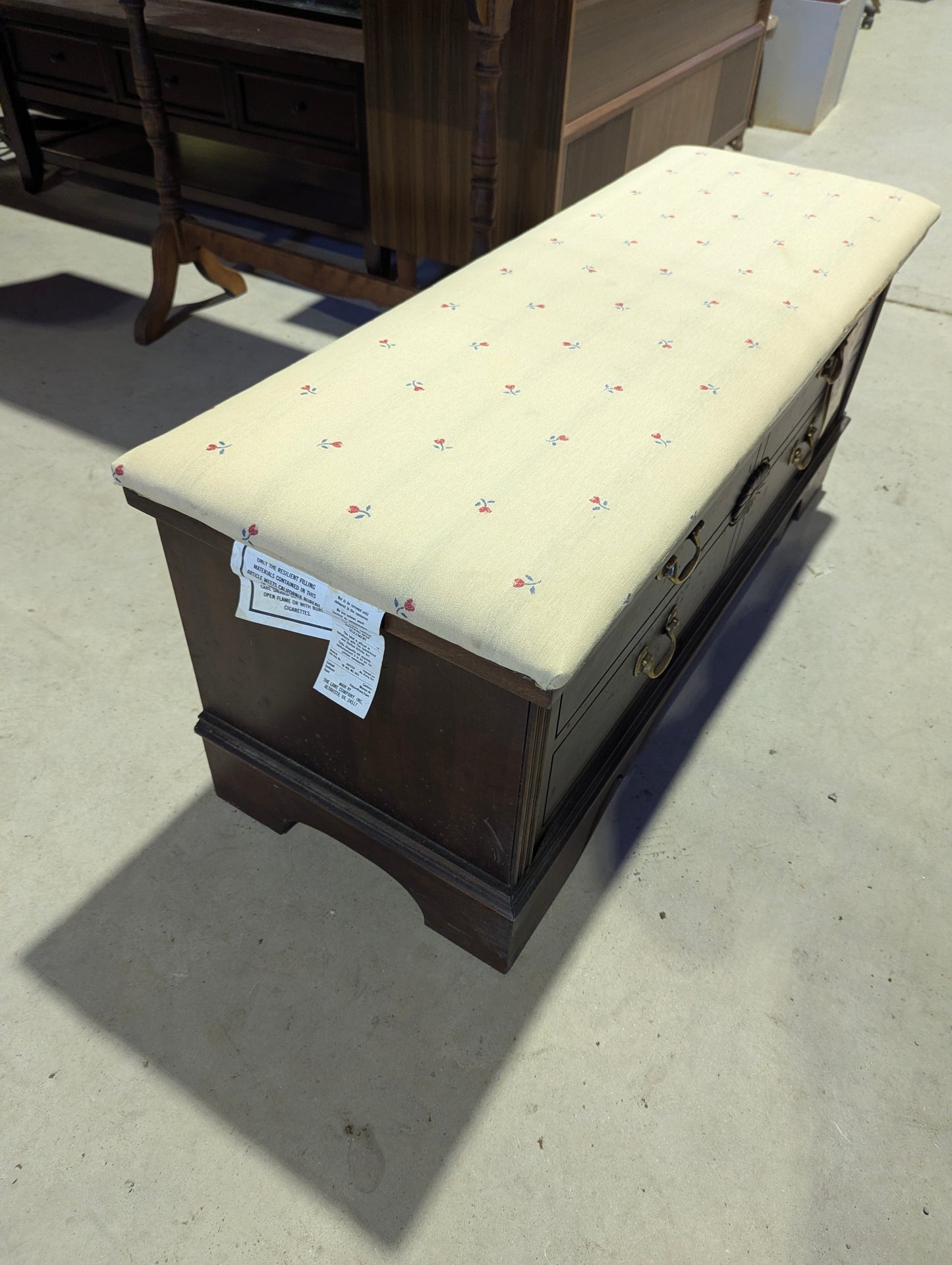 Vintage Lane Cedar Chest