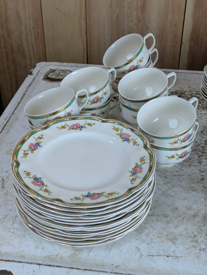 1930's Johnson Bros Pareek England Dinnerware Set